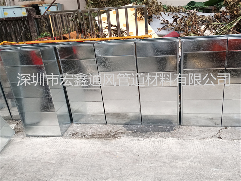 寶安區（qū）新安街道消防隊廚（chú）房排油（yóu）煙管道安裝工程案例